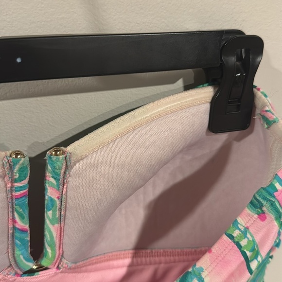 Lilly Pulitzer Dru Pink Blossom Suite Views One-Piece Swimsuit L33145 Size 10 - Picture 8 of 11